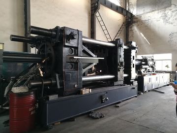 Machine de fabrication de butoir automatique de Tableau de 1000 tonnes de moteur servo par injection de machine en plastique de moulage