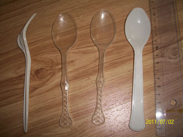 Moulage par injection en plastique fait sur commande de vaisselle/moule multi de cavité pour la cuillère, fourchette