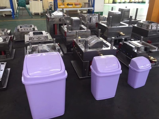 Personnalisation automatique de moule de haute précision de machine de moulage par injection de déchets en plastique simples de cavité