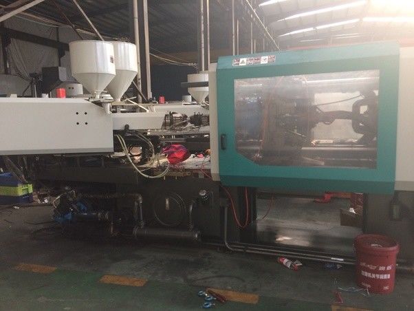 Haijiang HJF le mélange deux de 140 tonnes colorent la machine de moulage par injection, norme horizontale